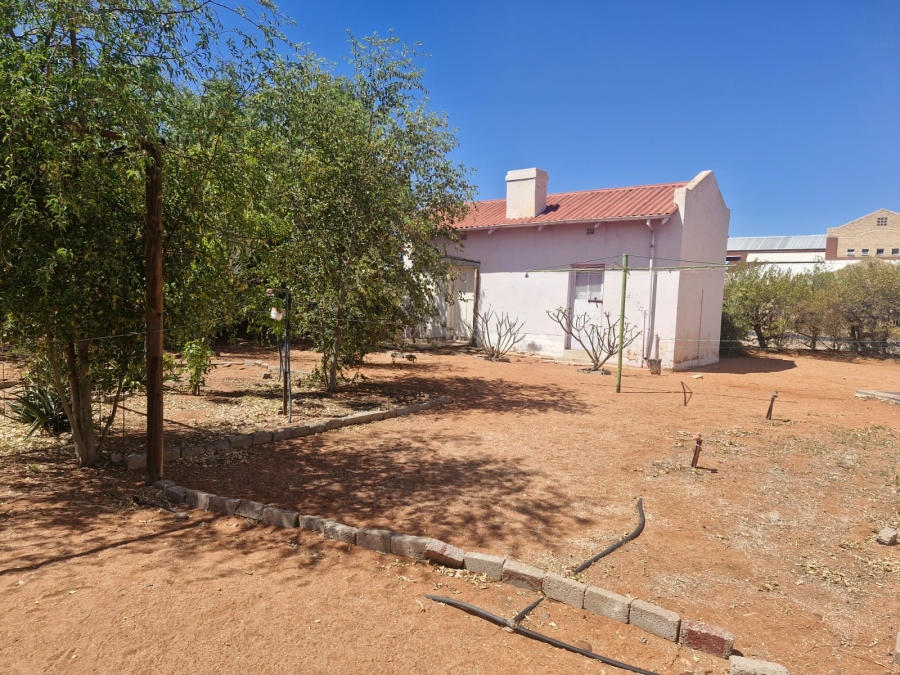 2 Bedroom Property for Sale in Upington Northern Cape